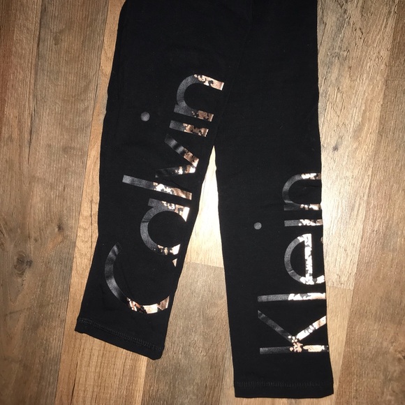 Calvin Klein Pants - 👑BOGO Calvin Klein leggings